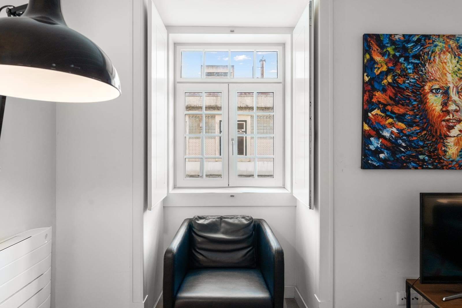 Studio Apartment with a view, Chiado, Lisboa - Image 8