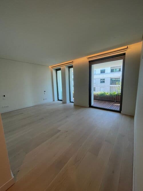 PF39300 - 3 Bedroom Apartment with swimming pool, Centro Cascais, Cascais - Image 27