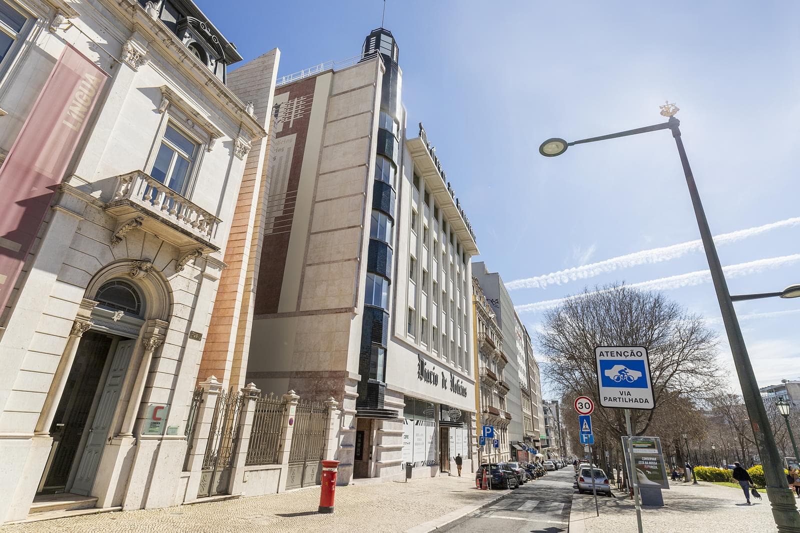 2 Bedroom Apartment with parking, Avenida da Liberdade, Lisboa - Image 30