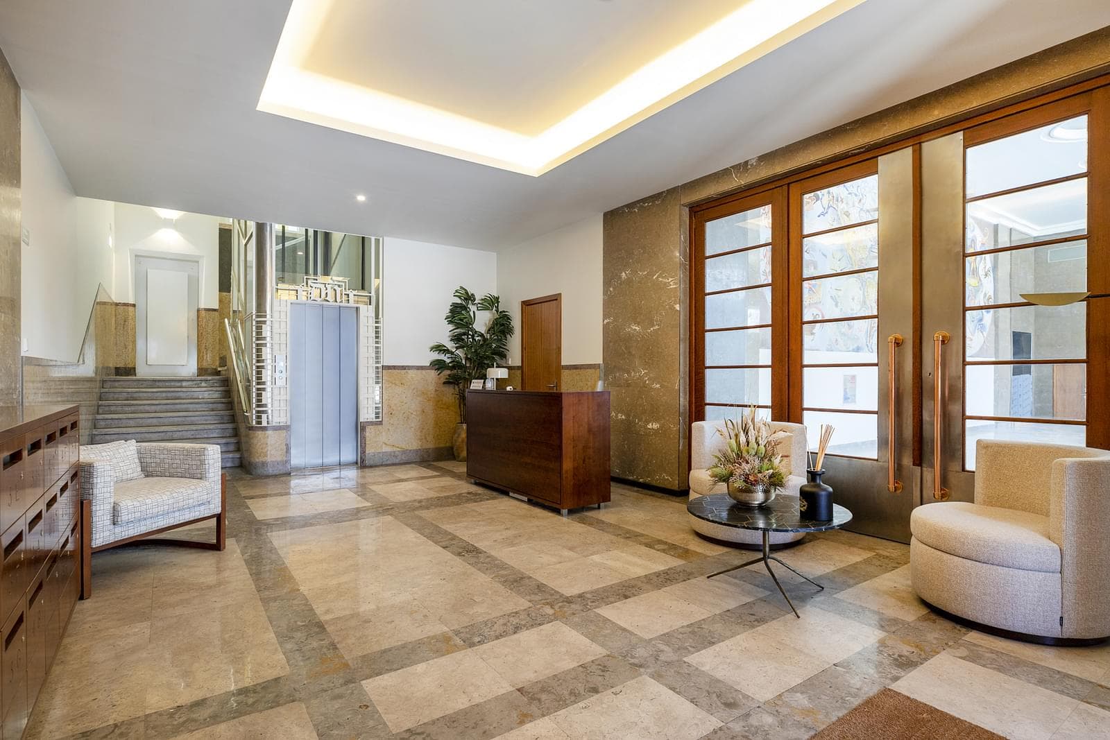 2 Bedroom Apartment with parking, Avenida da Liberdade, Lisboa - Image 27