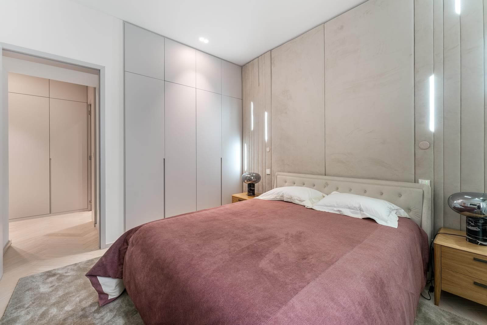 2 Bedroom Apartment with parking, Avenida da Liberdade, Lisboa - Image 23
