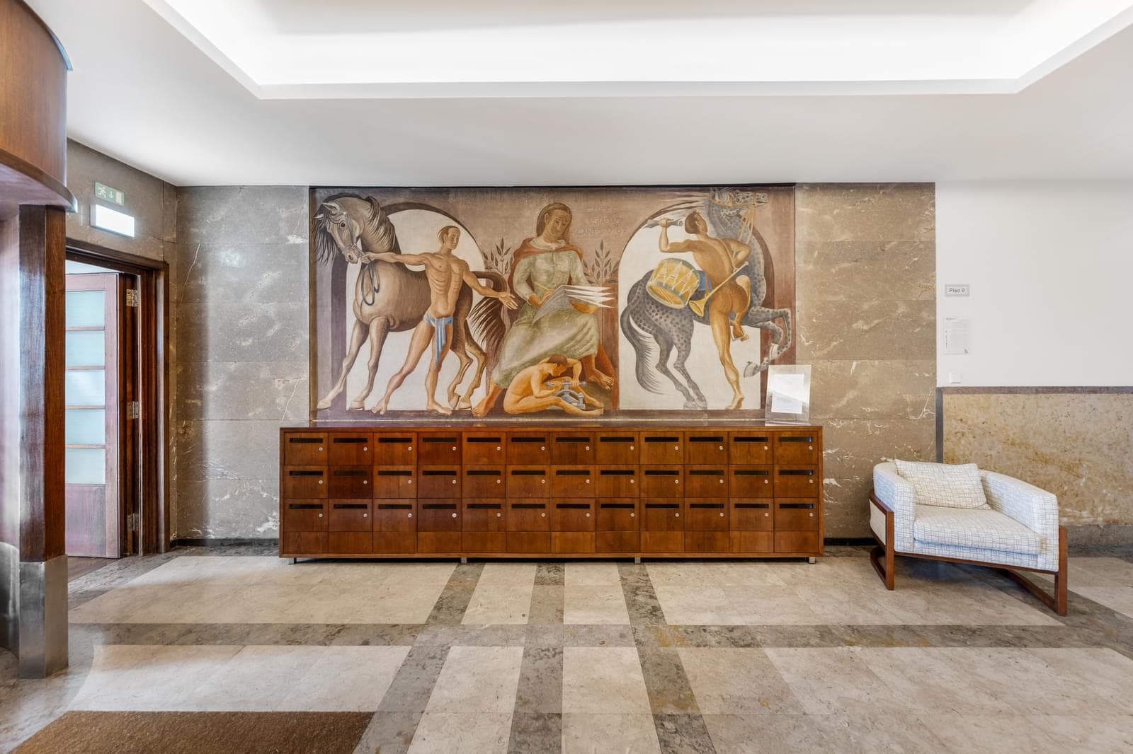 2 Bedroom Apartment with parking, Avenida da Liberdade, Lisboa - Image 26