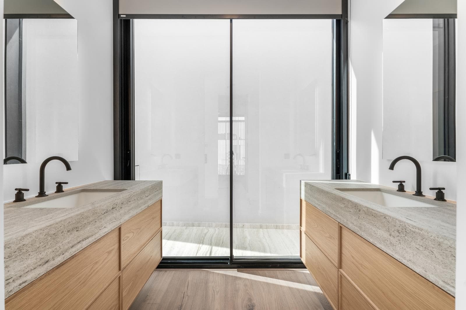 Moradia Isolada T5 com piscina, Cascais - Imagem 13