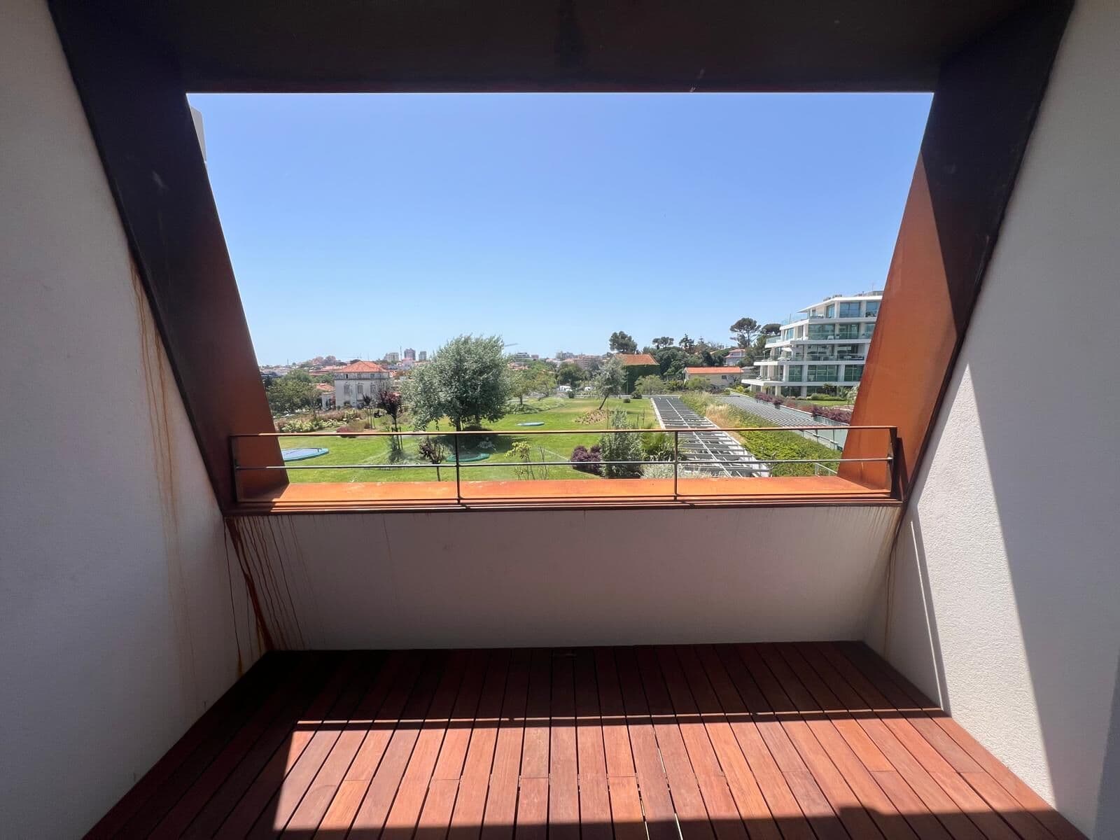 Apartamento T2 com piscina, Cascais - Imagem 17