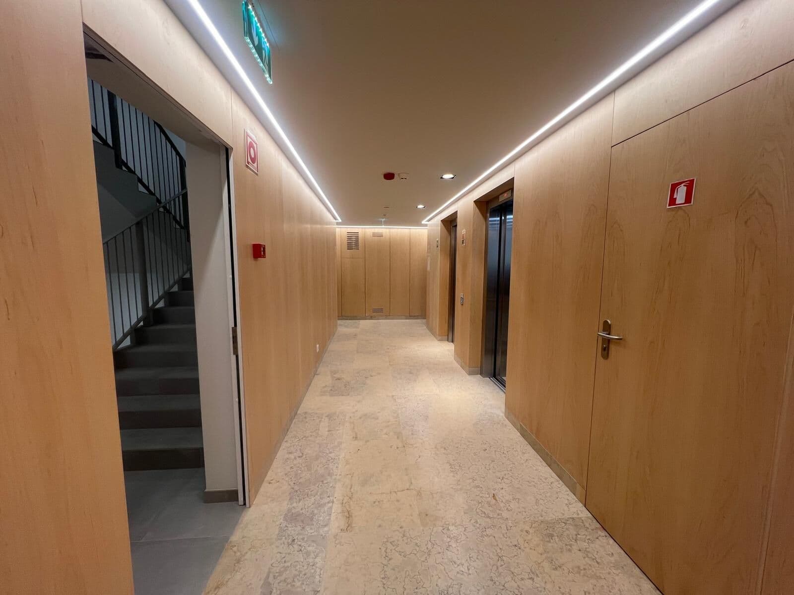 Apartamento T2 com piscina, Cascais - Imagem 24