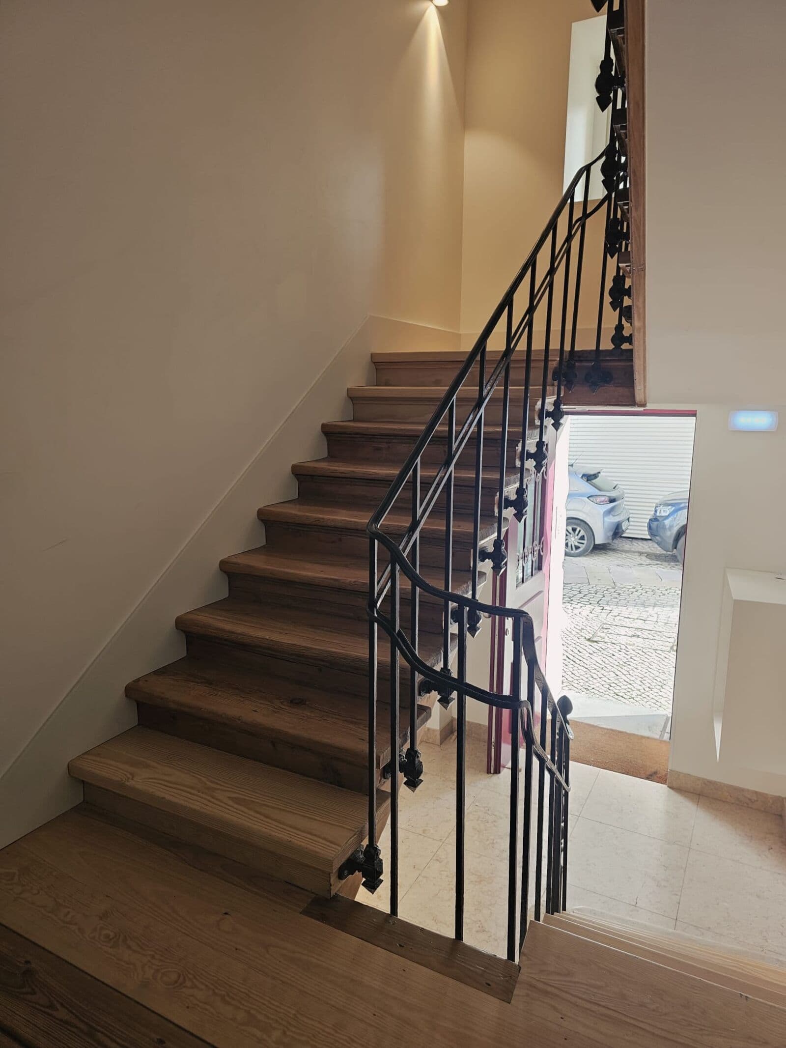 1 Bedroom Duplex with a view, Baixa, Lisboa - Image 40