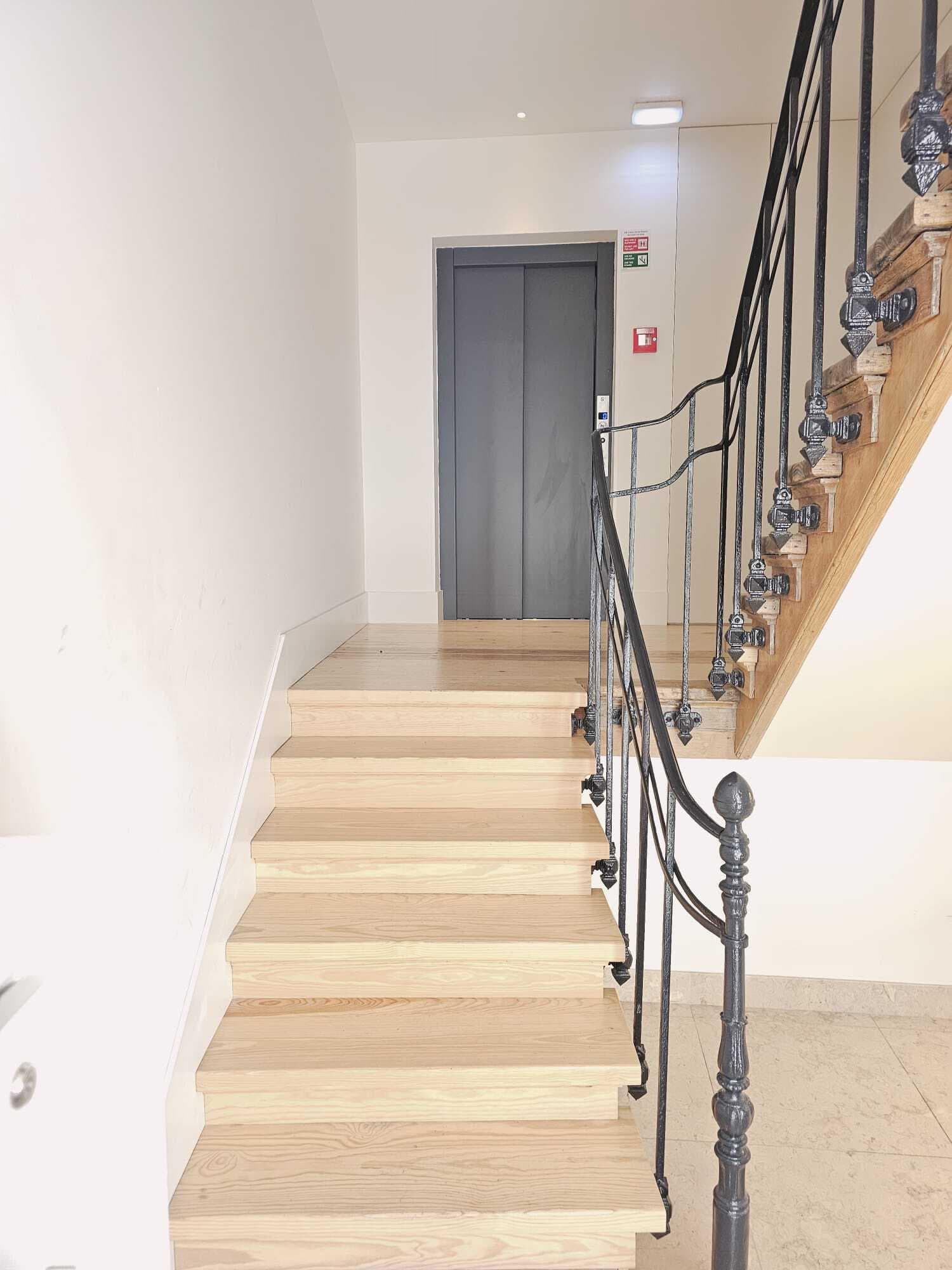 Duplex T1 com vista, Baixa, Lisboa - Imagem 19