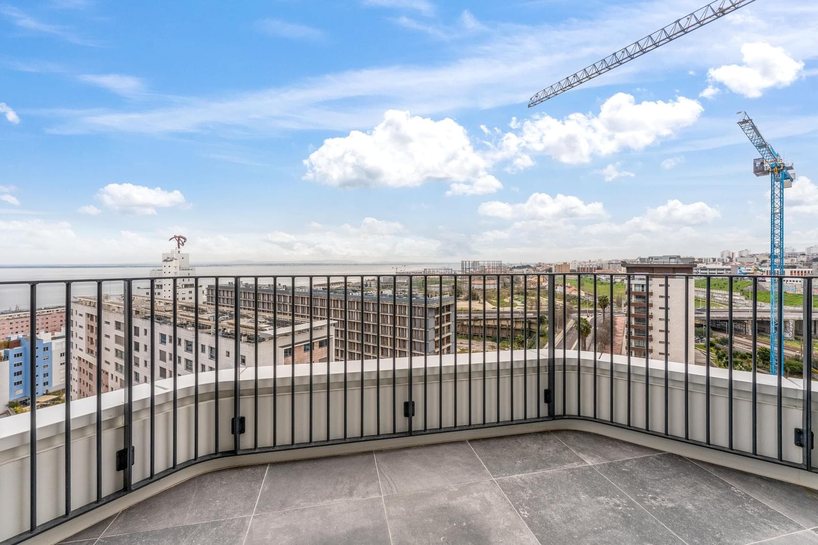 Apartamento T6 com estacionamento, Parque das Nações, Lisboa - Imagem 45