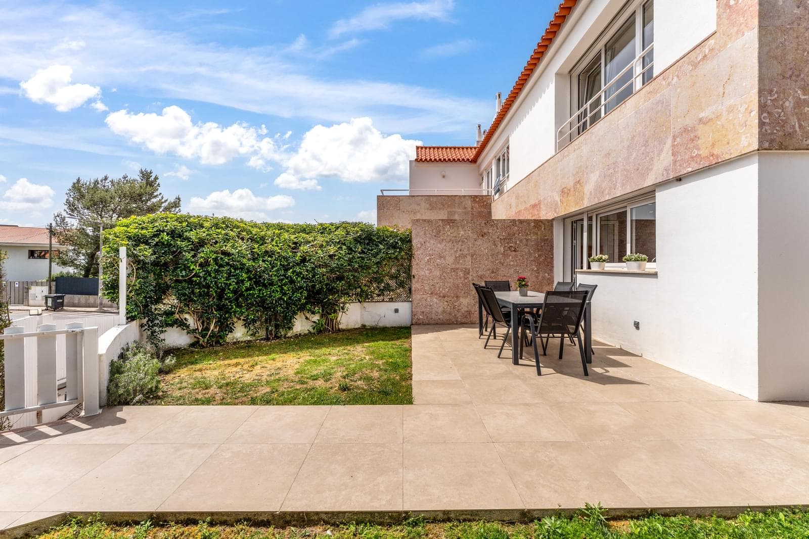 Moradia Geminada T4 com piscina, Cascais - Imagem 31