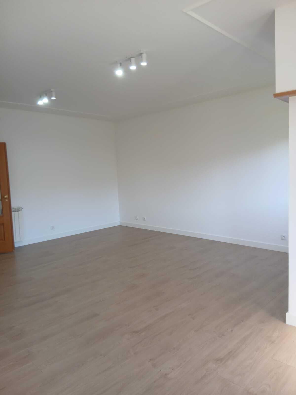 Apartamento T3 com estacionamento, Alapraia, Cascais - Imagem 4