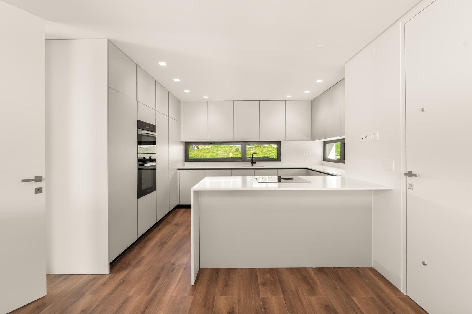 Moradia T4 com piscina, Sintra - Imagem 19