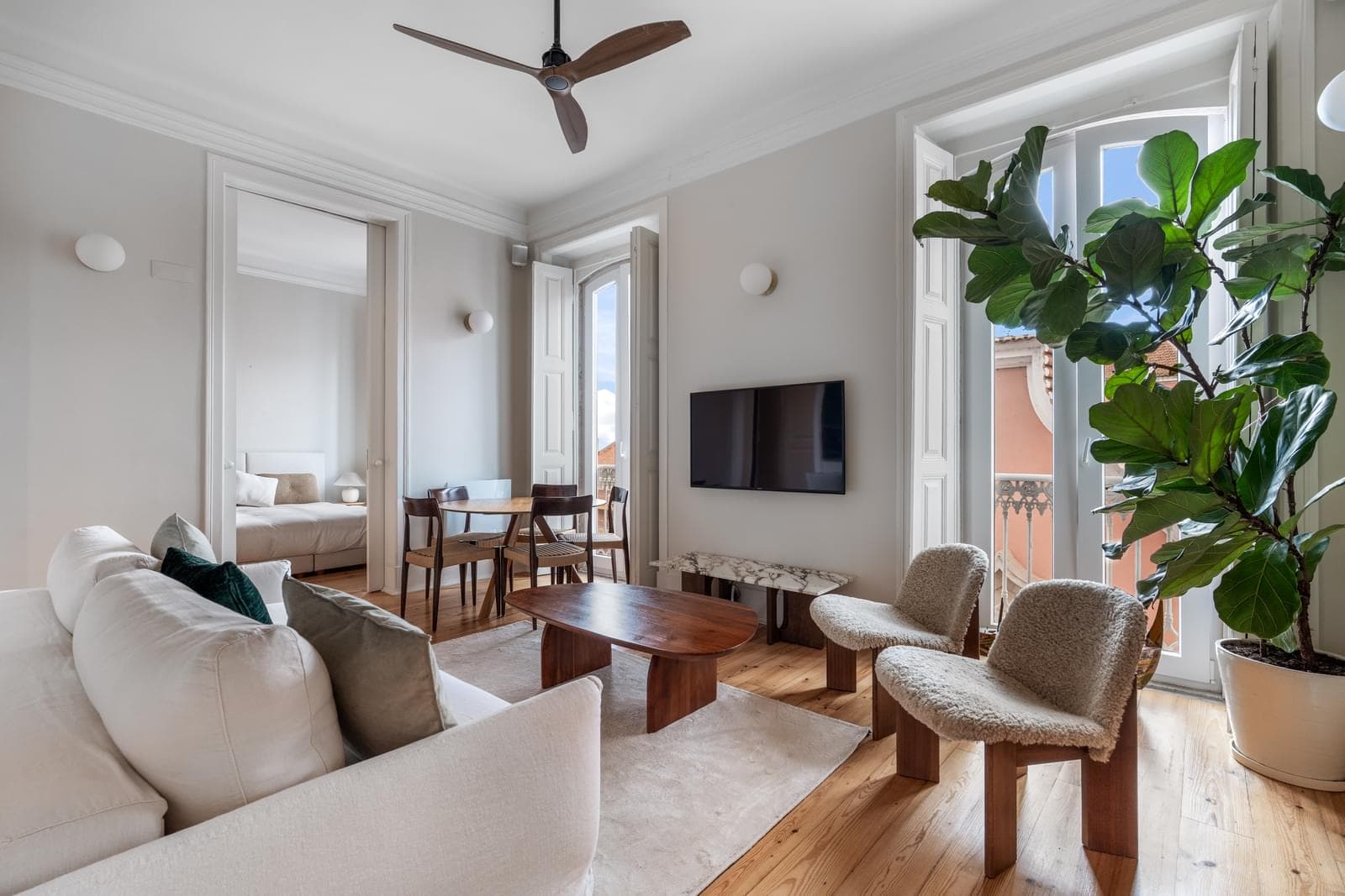 Apartamento T3 com varanda, Santos, Lisboa - Imagem 3