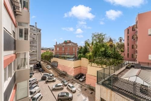 PF40198 - 2 Bedroom Apartment with swimming pool, Infante Santo (Prazeres), Lisboa - Image 22