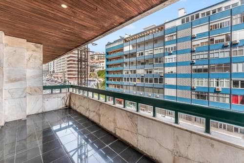 PF40198 - 2 Bedroom Apartment with swimming pool, Infante Santo (Prazeres), Lisboa - Image 23