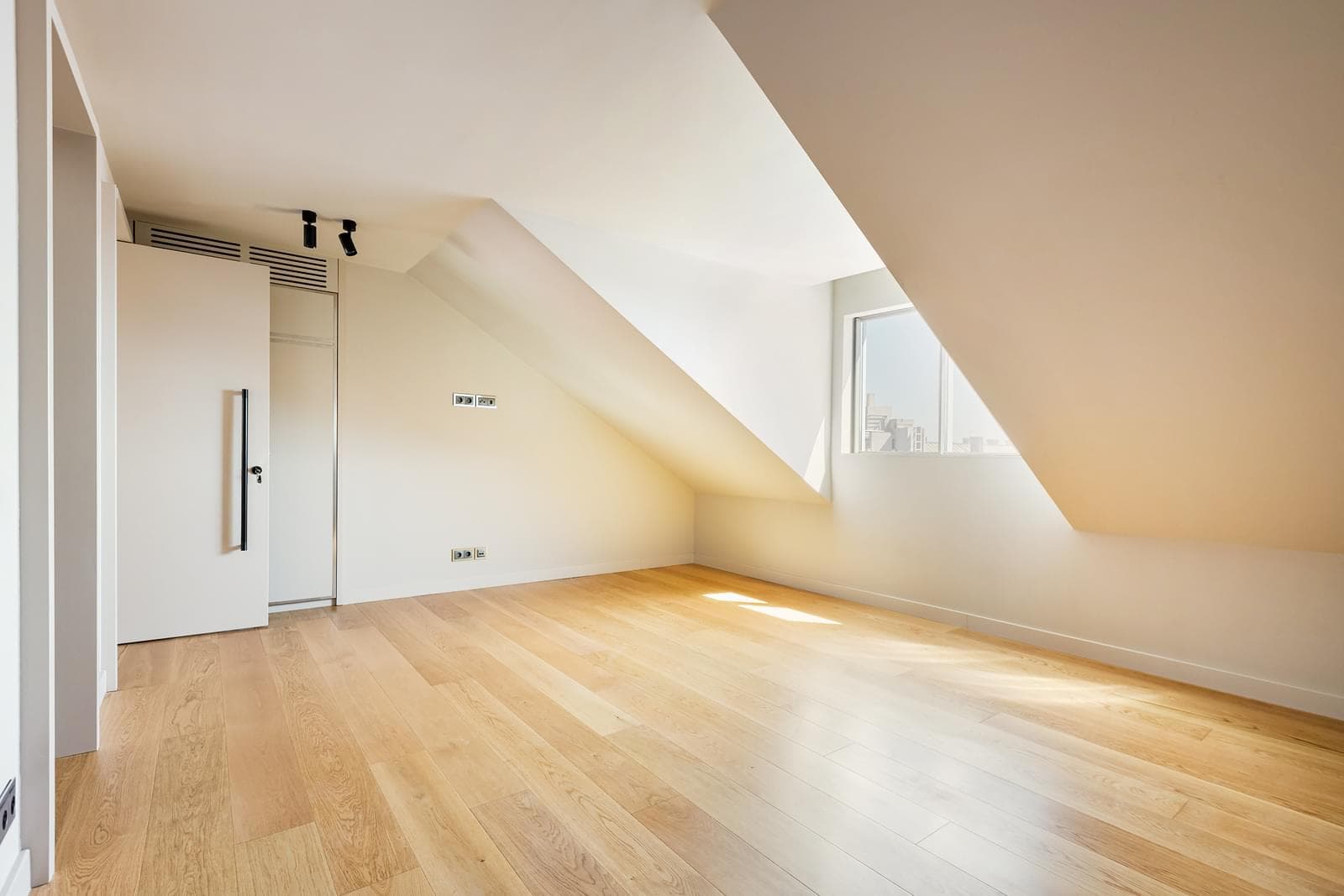 Apartamento T3 com estacionamento, Saldanha, Lisboa - Imagem 54