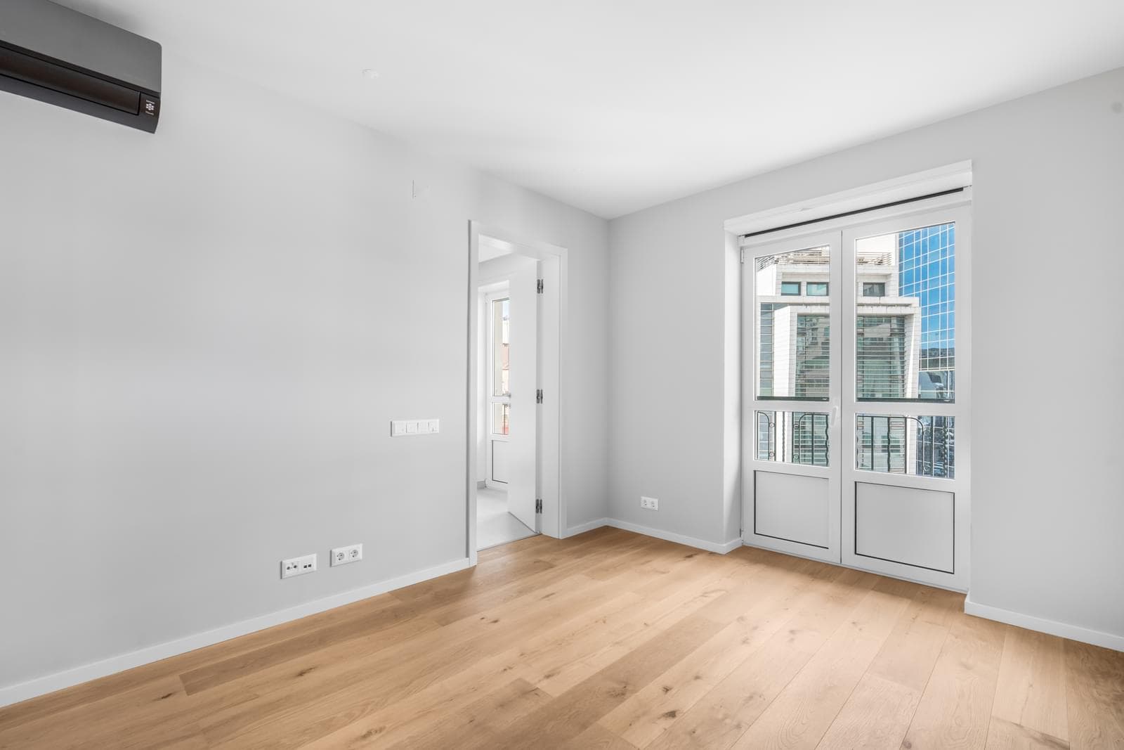 Apartamento T3 com jardim, Marquês de Pombal, Lisboa - Imagem 18