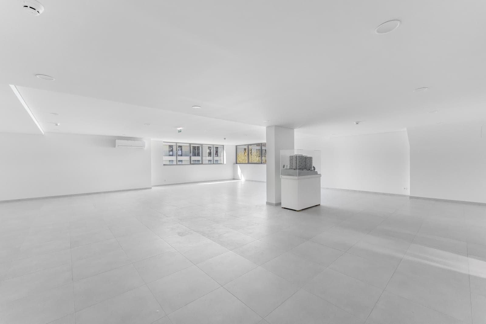 Apartamento T4 com piscina, Miraflores, Oeiras - Imagem 43