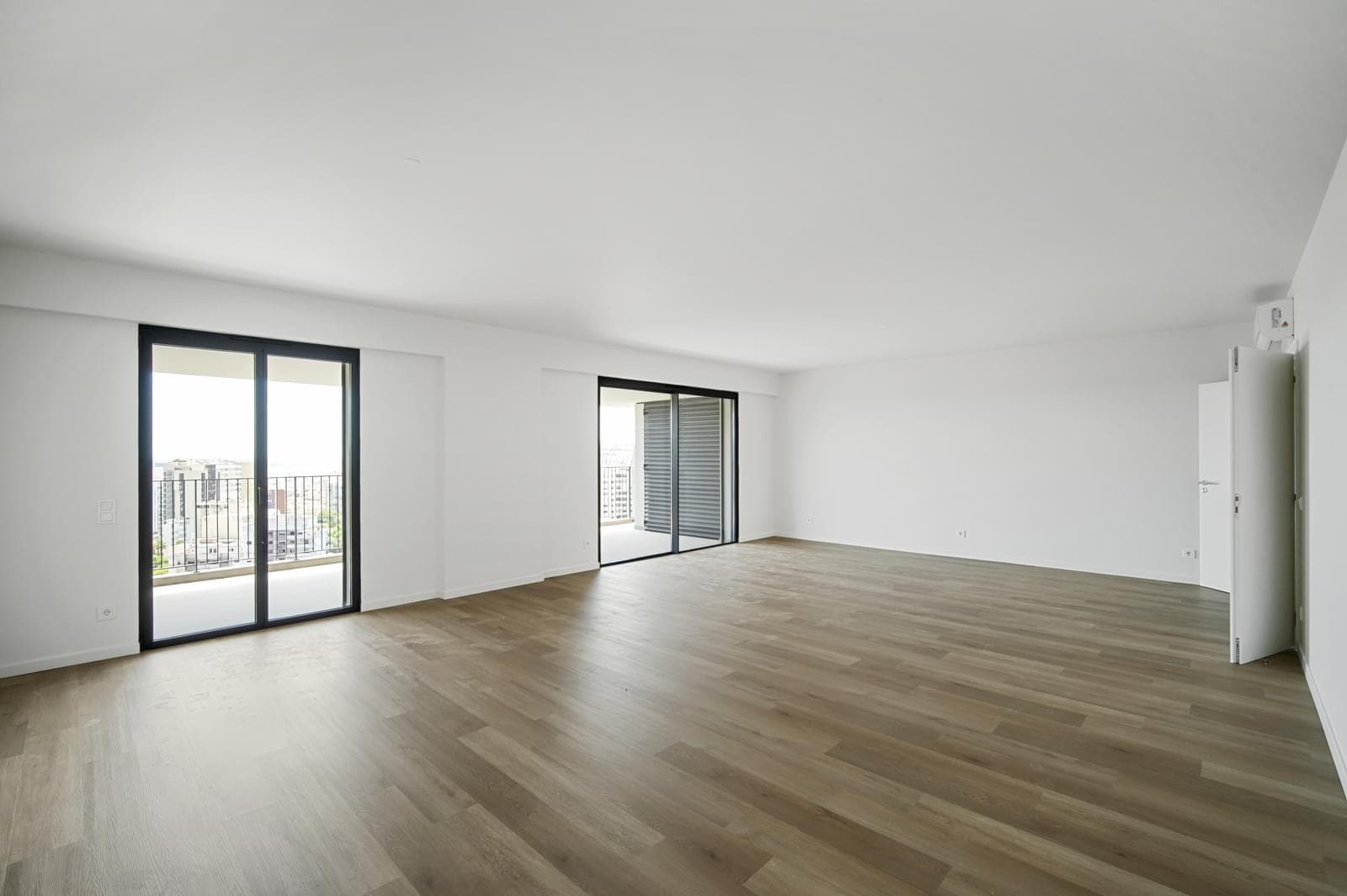 Apartamento T4 com piscina, Miraflores, Oeiras - Imagem 16