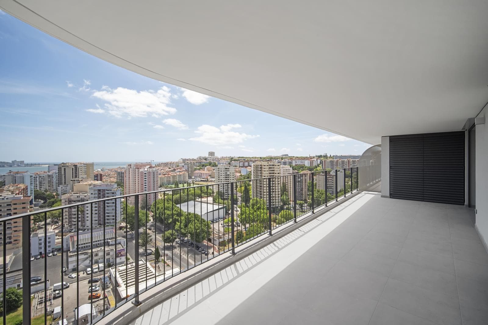Apartamento T4 com piscina, Miraflores, Oeiras - Imagem 4