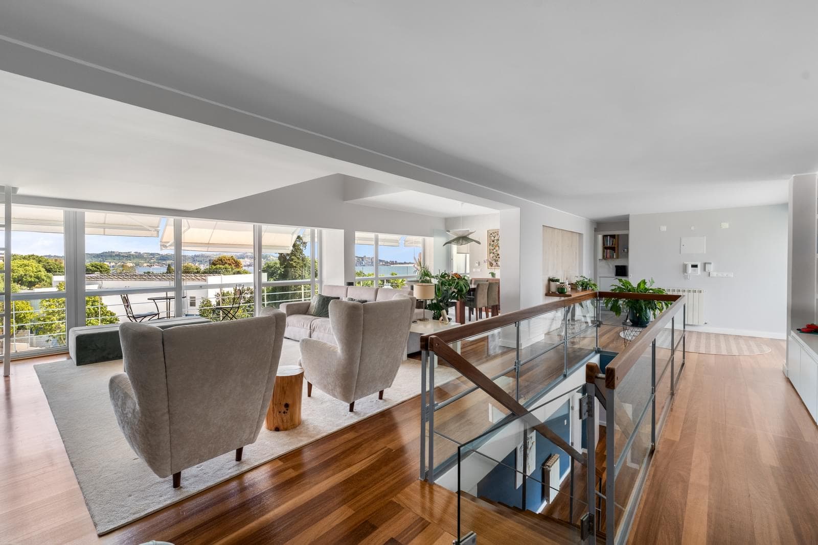 Apartamento T4 com jardim, Algés, Oeiras - Imagem 1