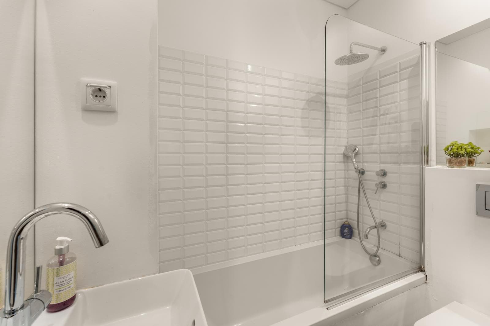 Apartamento T4 com estacionamento, Avenidas Novas, Lisboa - Imagem 27