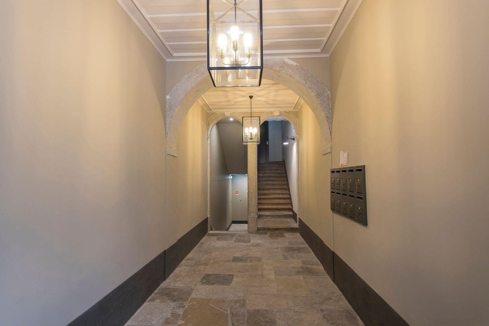 Apartamento T2 + 1 com varanda, Sé, Lisboa - Imagem 34