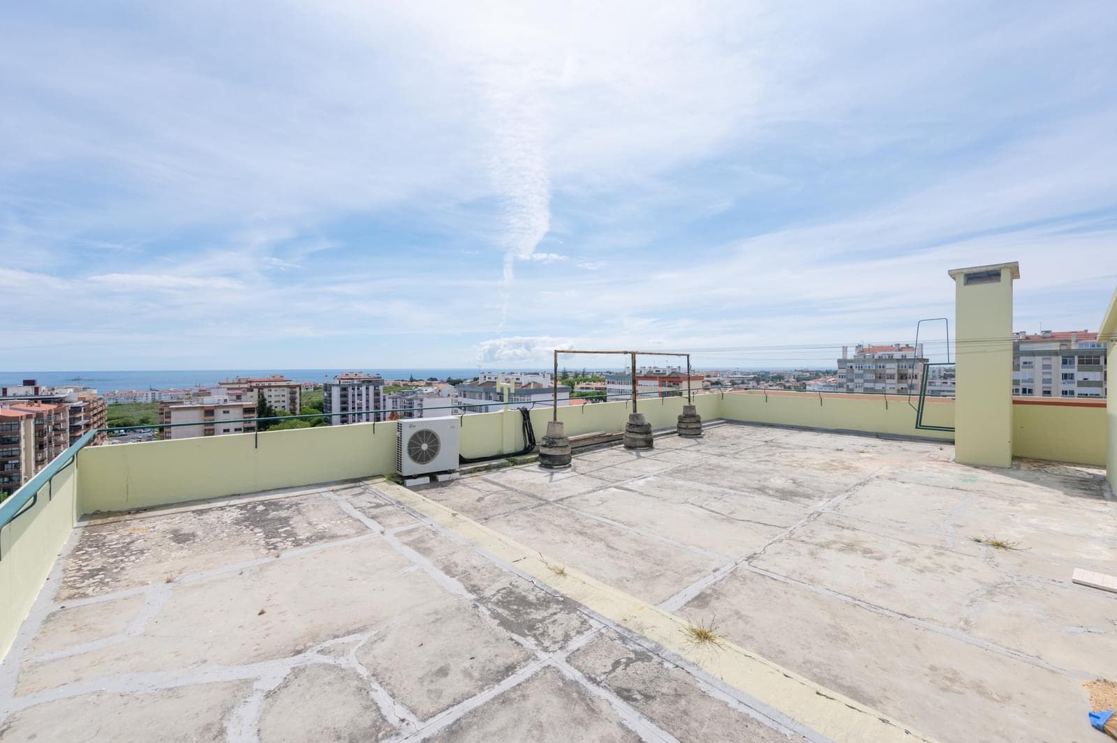2 Bedroom Apartment with a view, Oeiras Centro, Oeiras - Image 25