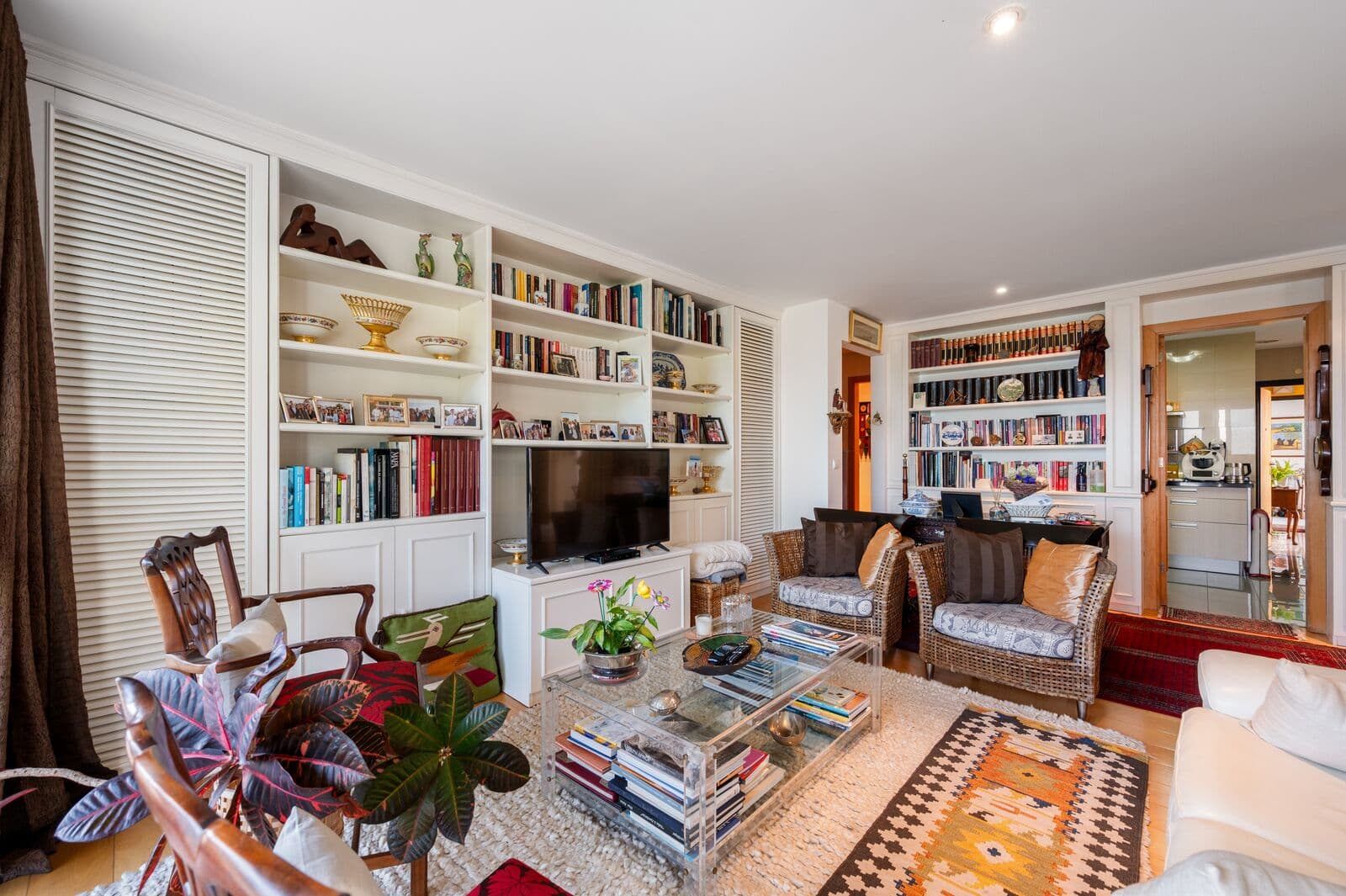 Apartamento T2 + 1 com 200m2 - Imagem 10