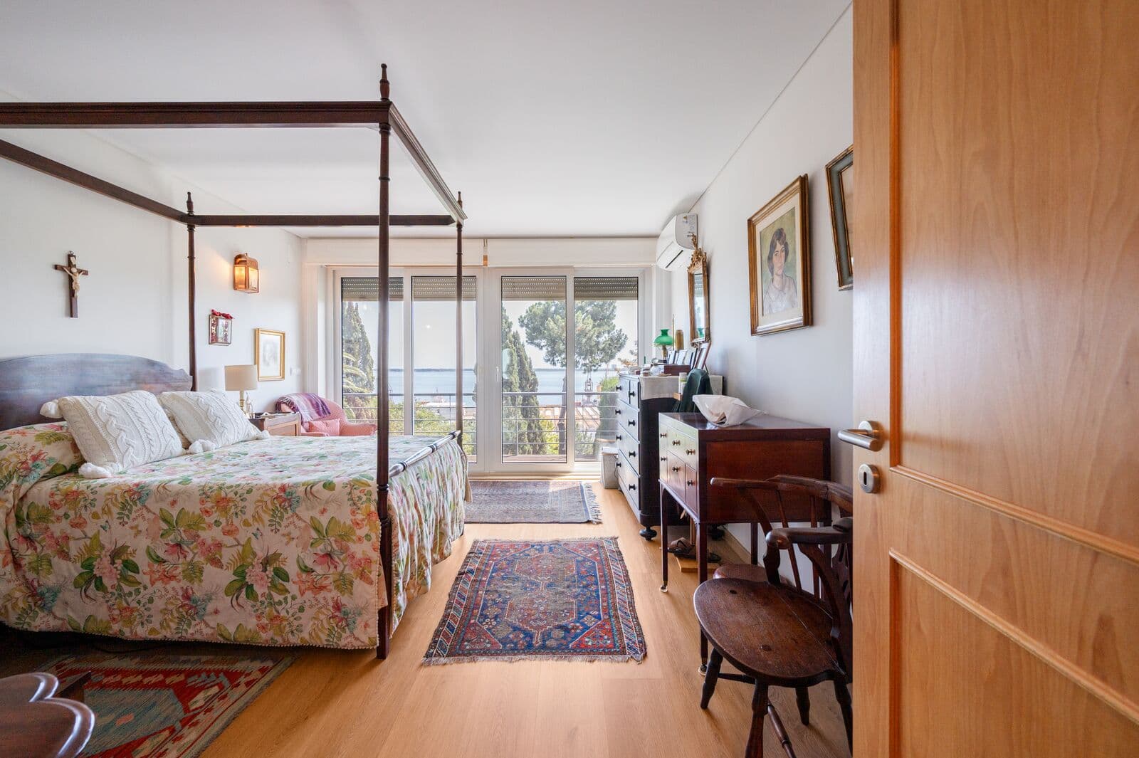 Apartamento T2 + 1 com 200m2 - Imagem 19