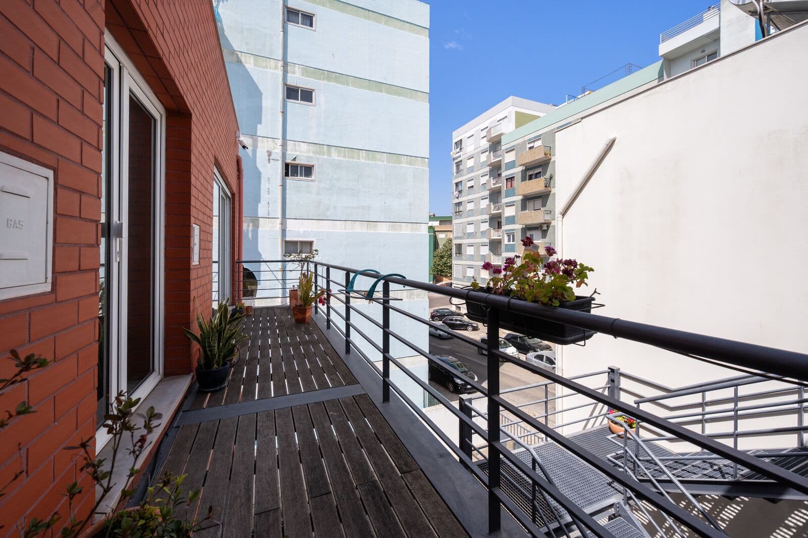Apartamento T2 + 1 com 200m2 - Imagem 27