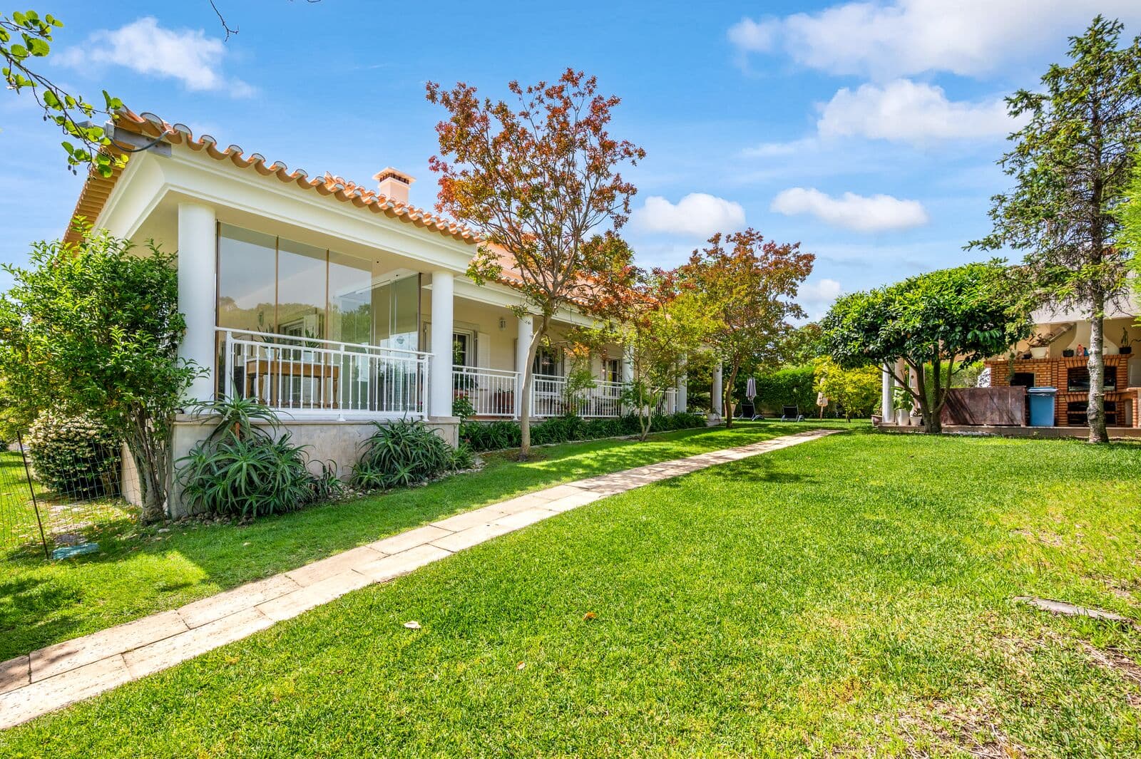Moradia T6 com piscina, Setubal - Imagem 6