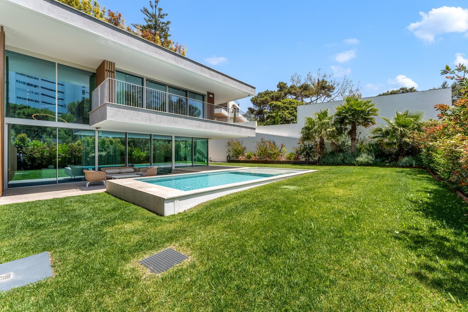 Moradia T4 com piscina, Cascais - Imagem 1