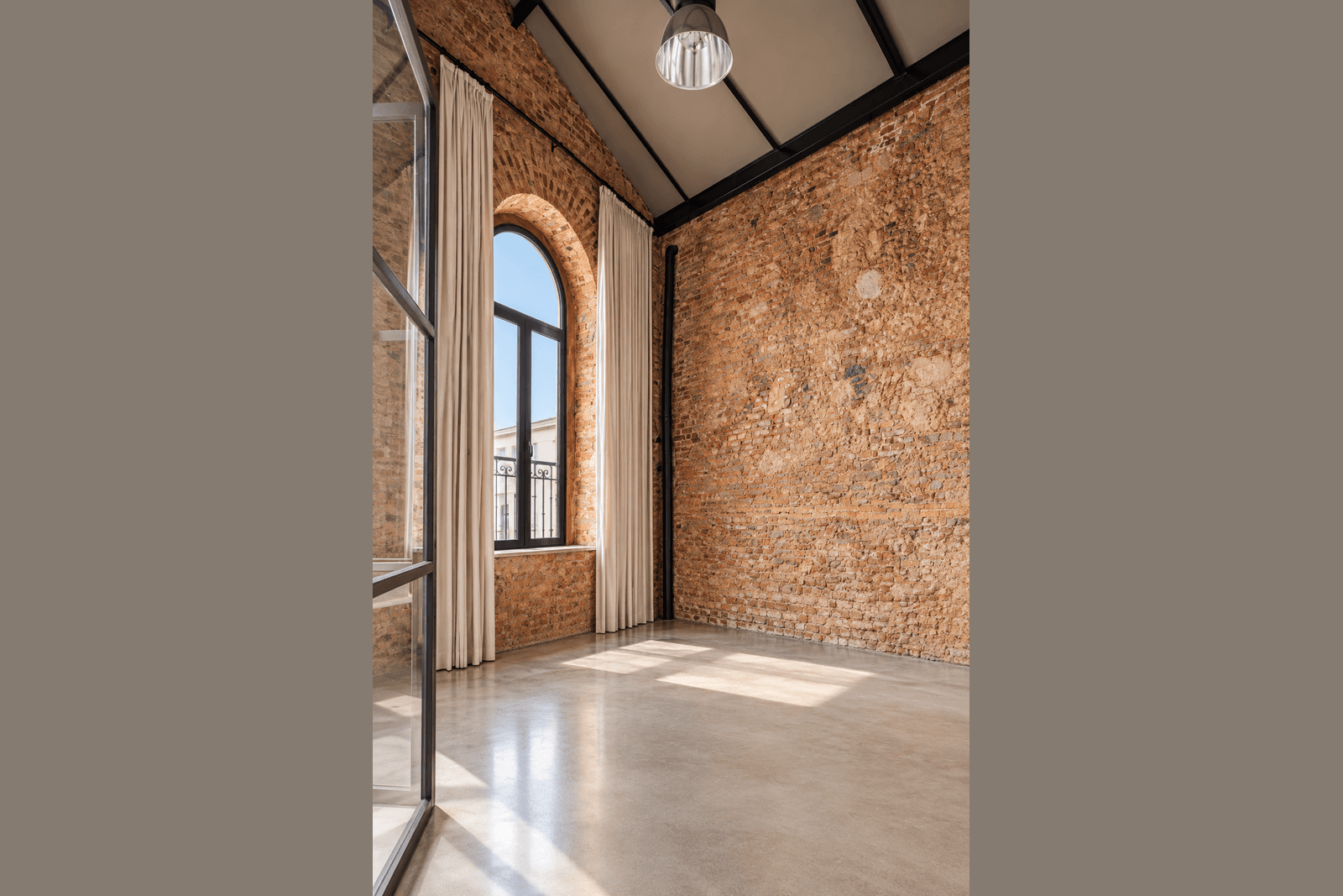 Building, Marvila, Lisboa - Image 2