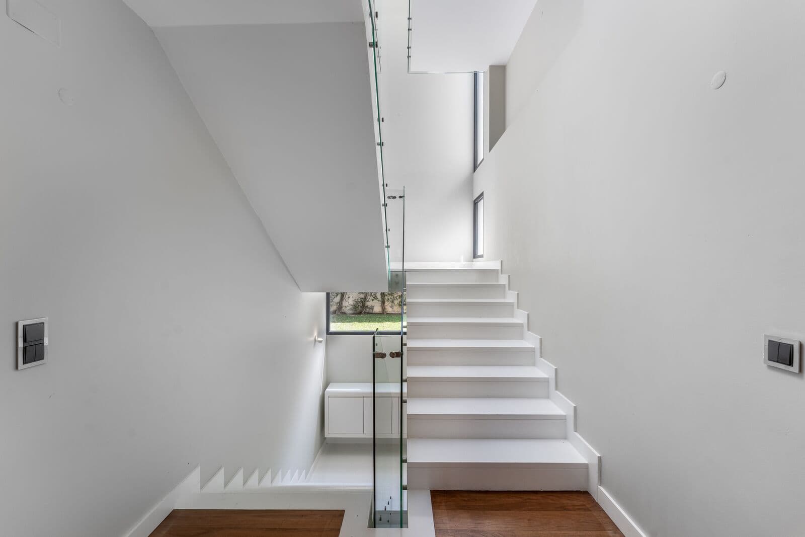 Moradia Isolada T5 com piscina, Estoril, Cascais - Imagem 12