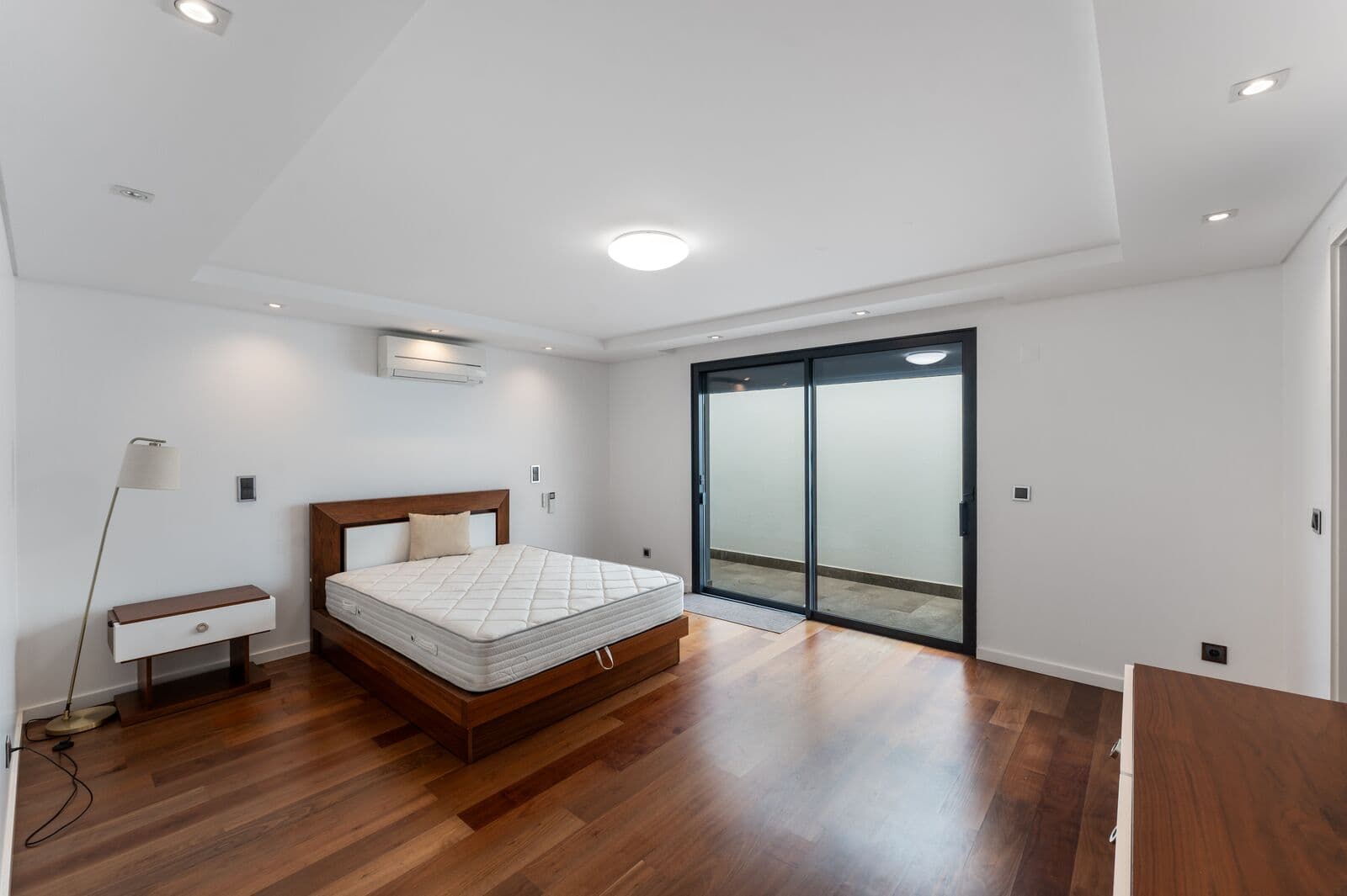 Moradia Isolada T5 com piscina, Estoril, Cascais - Imagem 29
