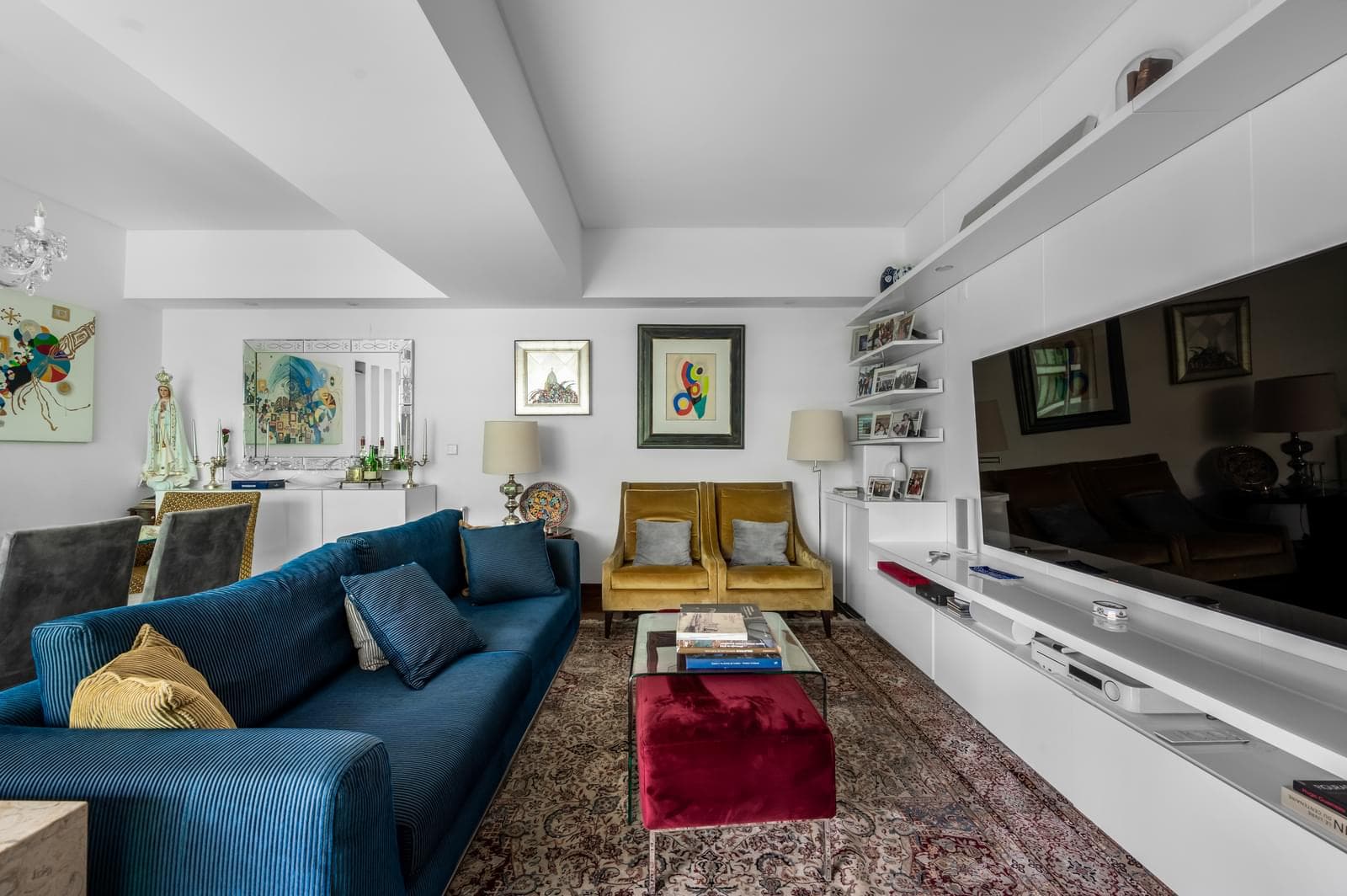 Apartamento T1 com vista - Imagem 3