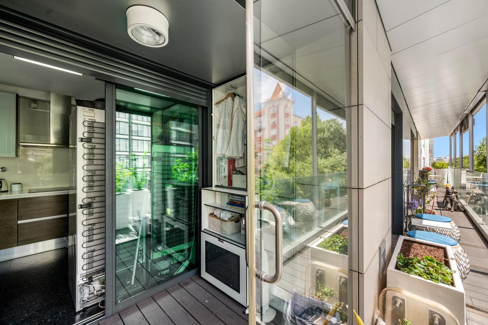 Apartamento T1 com vista - Imagem 27