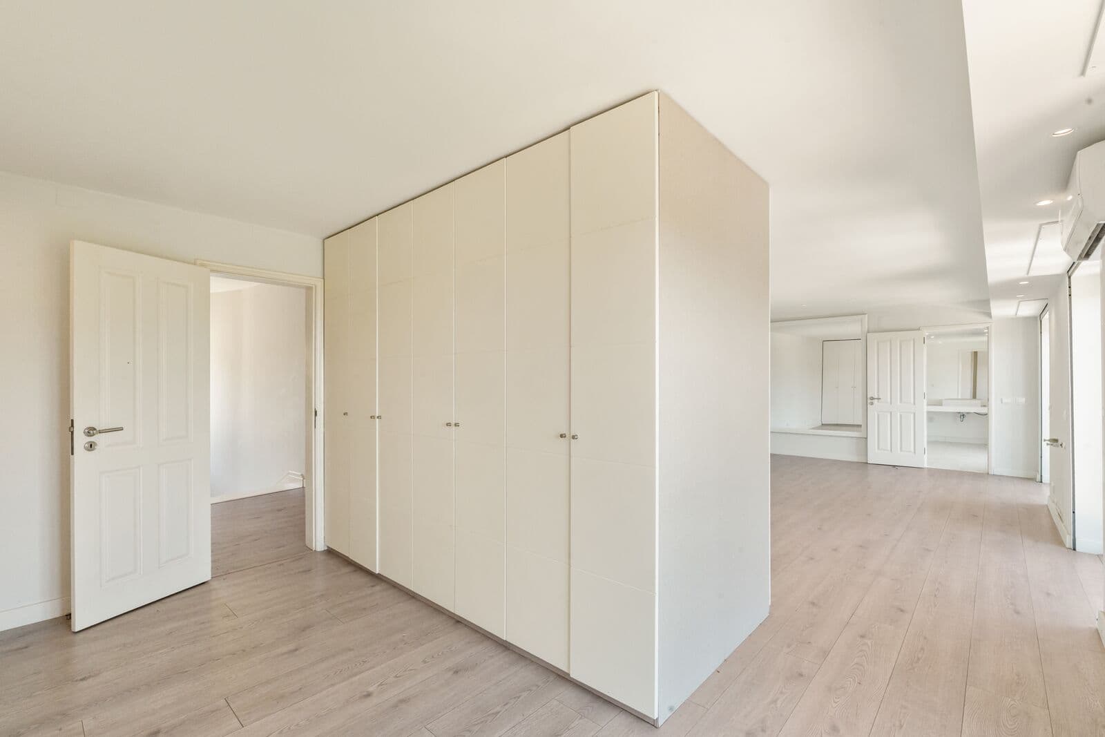 Moradia T7 com jardim, Guincho, Cascais - Imagem 23