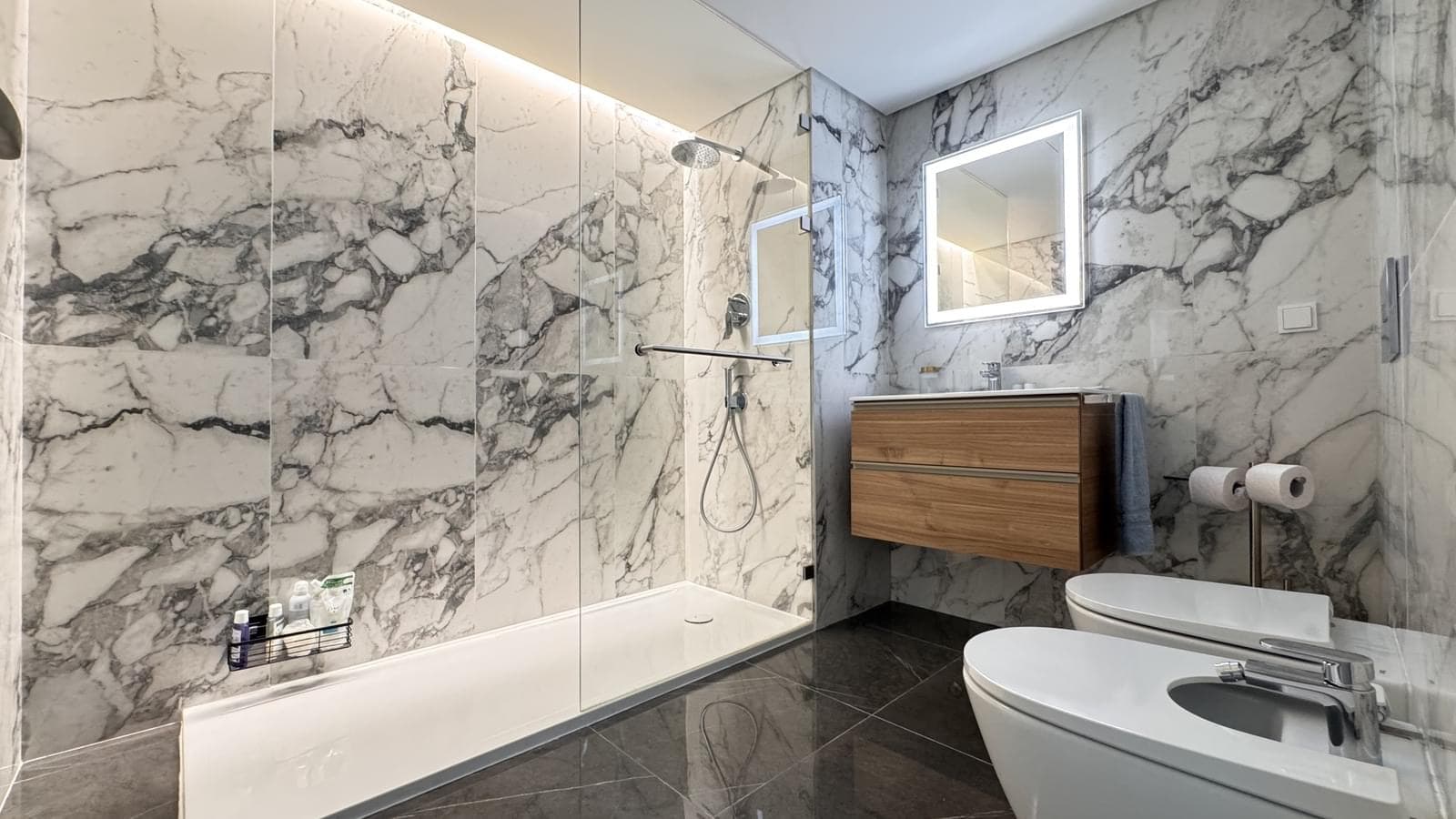 Apartamento T2 com vista, Areeiro, Lisboa - Imagem 15