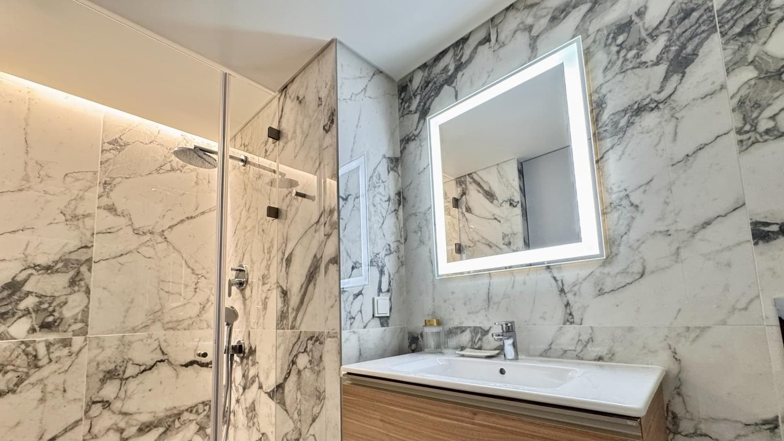 Apartamento T2 com vista, Areeiro, Lisboa - Imagem 12