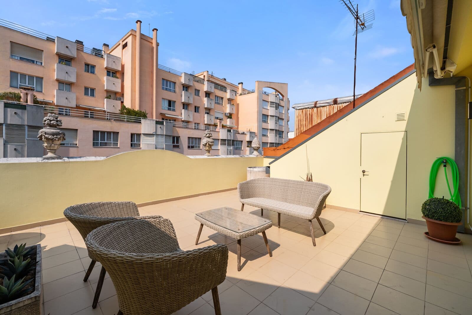 Apartamento T1 com vista, El Corte Inglés, Lisboa - Imagem 9