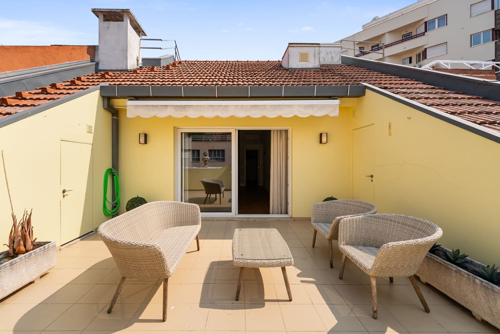 Apartamento T1 com vista, El Corte Inglés, Lisboa - Imagem 12