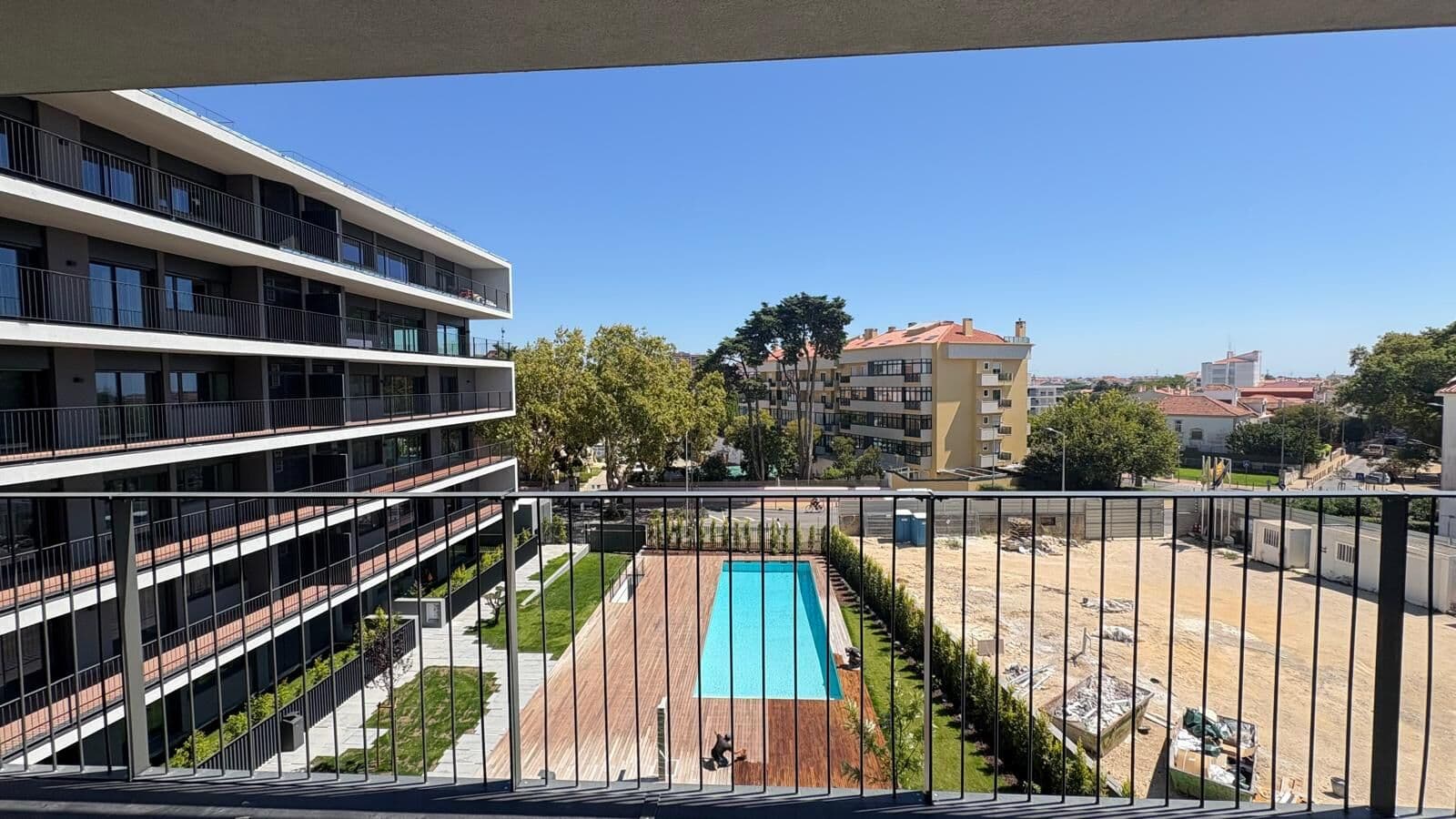 Apartamento T2 com jardim, Carcavelos, Cascais - Imagem 2