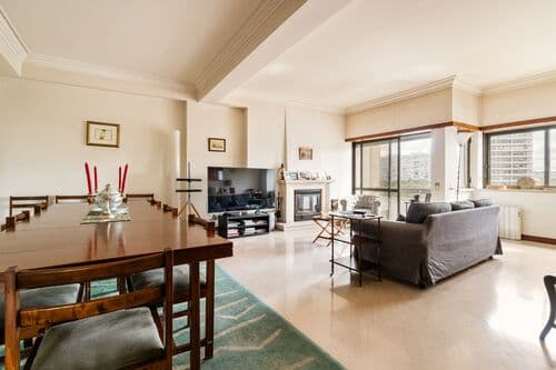 PF41197 - Apartamento T4 com vista, Campo Grande, Lisboa - Imagem 2