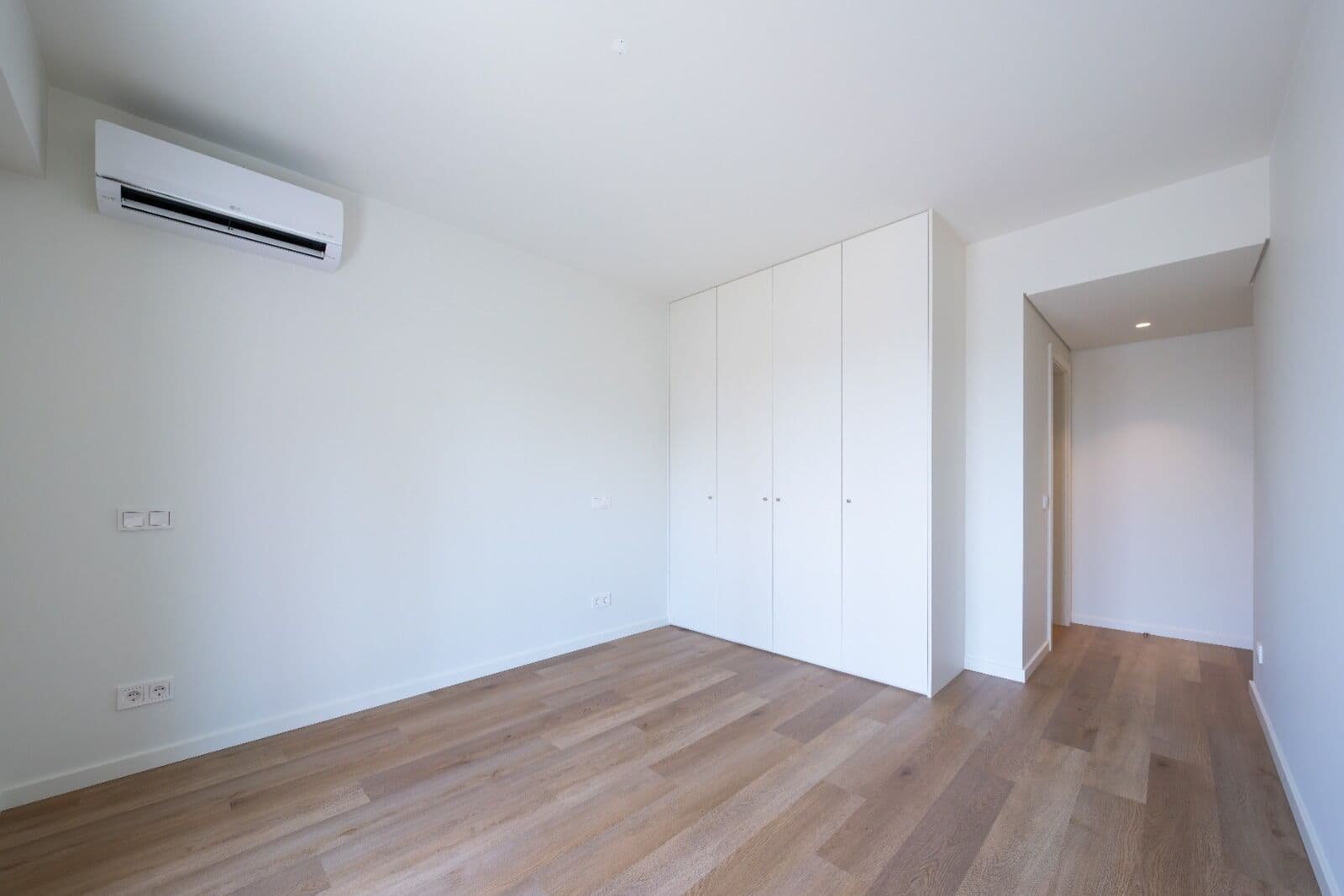 Apartamento T2 com estacionamento, Miraflores, Oeiras - Imagem 12