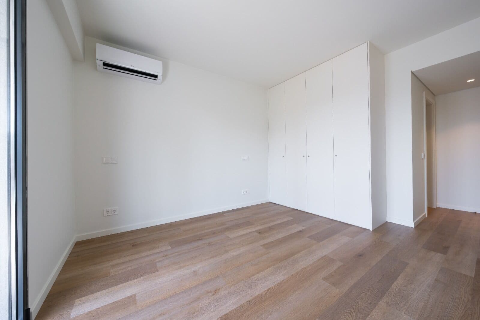 Apartamento T2 com estacionamento, Miraflores, Oeiras - Imagem 13