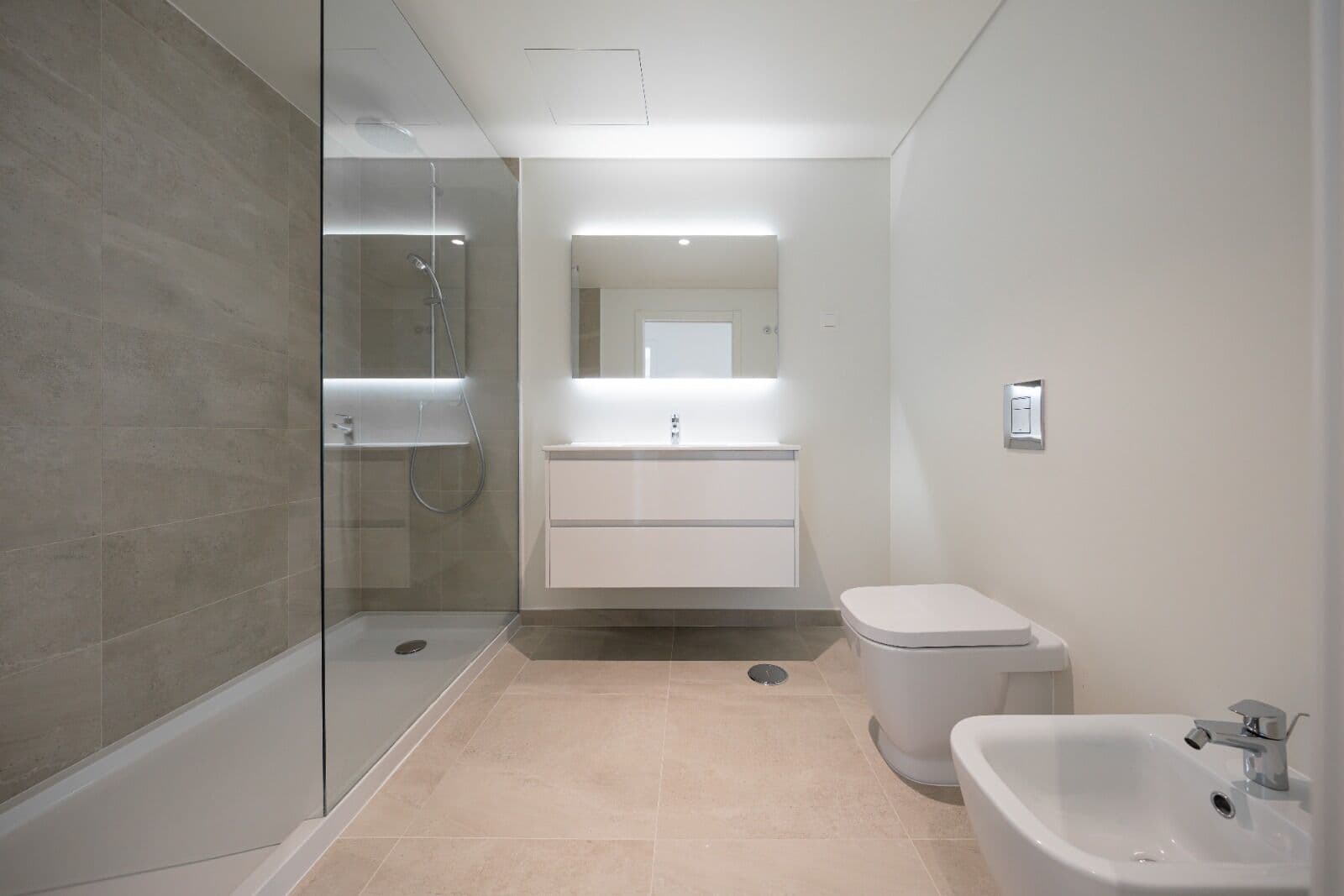 Apartamento T2 com estacionamento, Miraflores, Oeiras - Imagem 16
