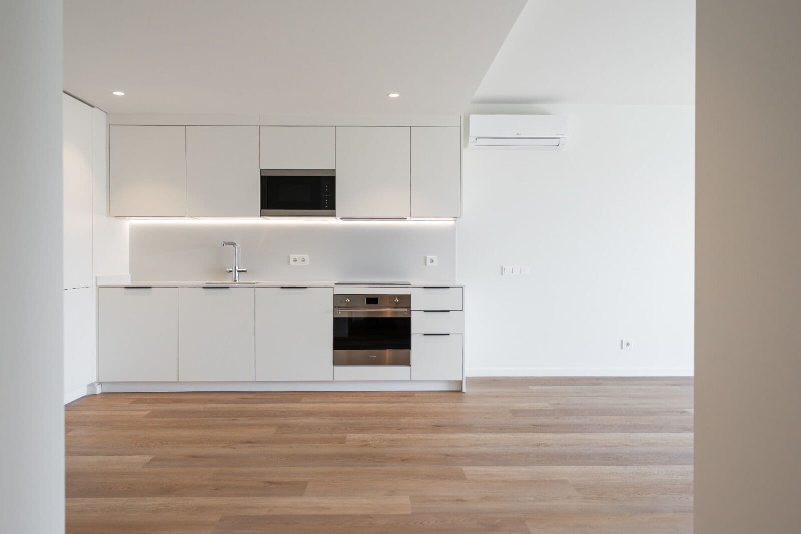Apartamento T2 com estacionamento, Miraflores, Oeiras - Imagem 6