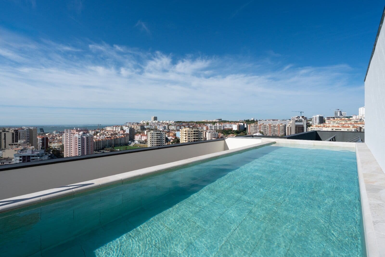 Apartamento T2 com estacionamento, Miraflores, Oeiras - Imagem 25