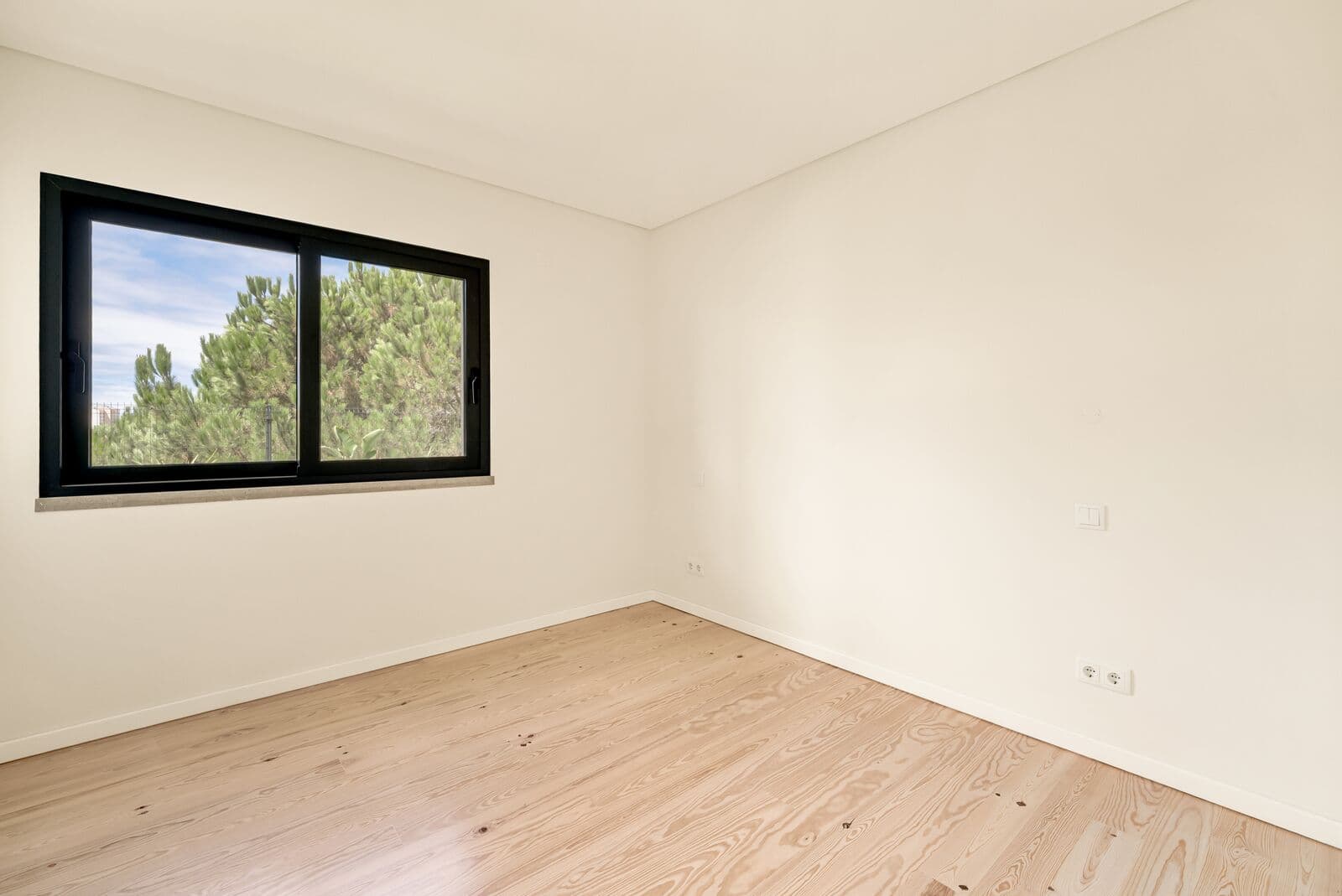 Apartamento T3 com jardim - Imagem 19